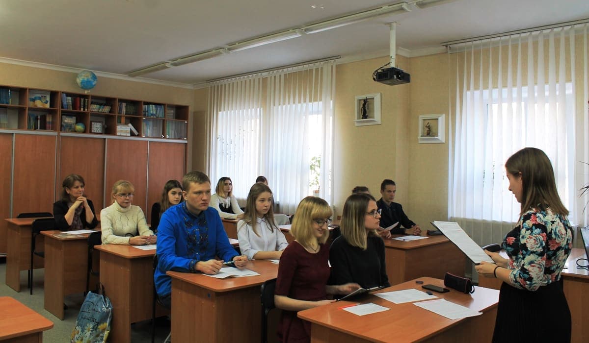 Учнівська науково-практична конференція «Шевченко і світ»  у БНВО «Ліцей – МАН» — фото 7