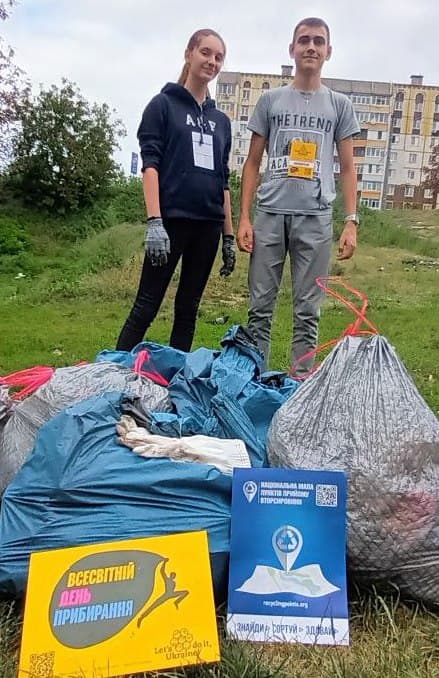 15 вересня 2023 року учні Білоцерківського ліцею «Мала академія наук» долучилися до Всесвітнього дня прибир… — фото 5