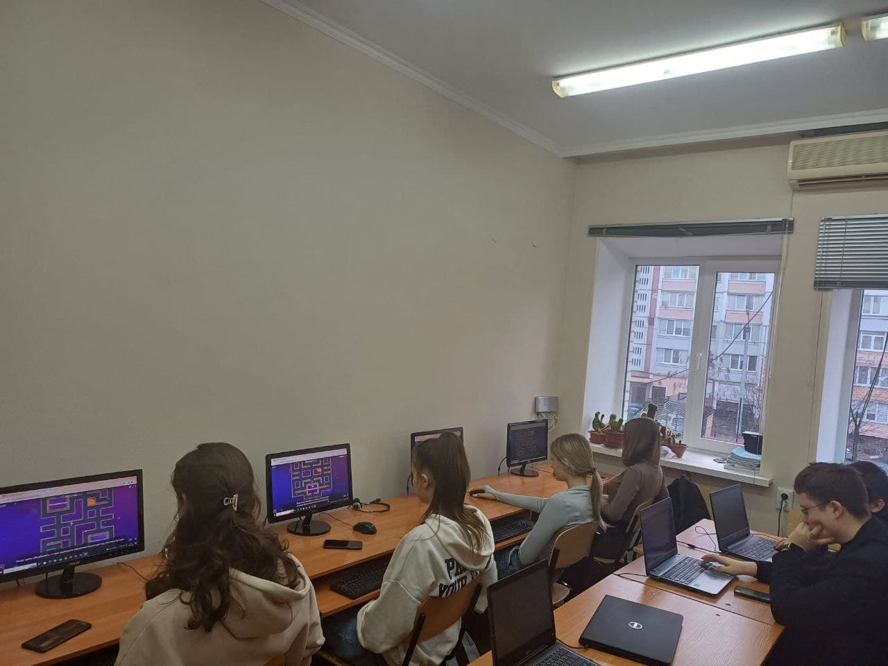Для сучасного покоління, яке живе в епоху цифрових технологій, набуття навичок кібербезпеки є надзвичайно в… — фото 3